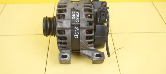Volvo C70 Generator/alternator 0125711014 D5204T5