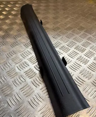 KIA EV6 Front sill trim cover 85880CV000
