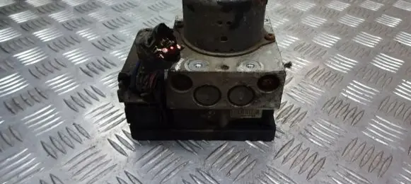 Ford Focus ABS Pump 2M51-2M110-EE