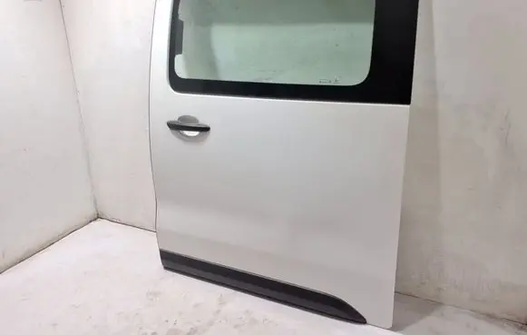 Peugeot Expert Side sliding door 9811898380
