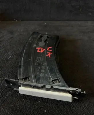BMW 3 E90 E91 Cup holder 7127462 22167210