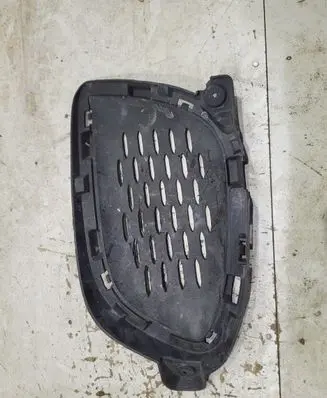 Mercedes-Benz GL X166 Front bumper lower grill A2318858600
