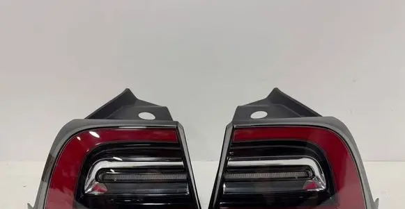 Tesla Model 3 Rear/tail lights set 150208600D 150208600 1502086