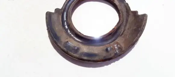 Opel Sintra Front coil spring rubber mount 22172025