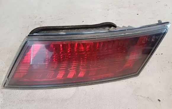 Honda Civic Tailgate rear/tail lights 22616874