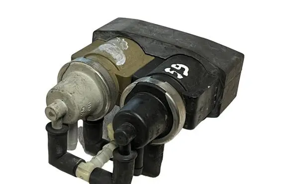 Audi A6 S6 C6 4F Turbo solenoid valve 059906629 5X0425223