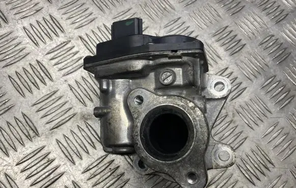 Mercedes-Benz X-class W470 EGR valve 147109869R H8201353607 VN1501000341