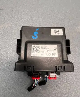 Opel Insignia B Parking PDC control unit/module 13517788