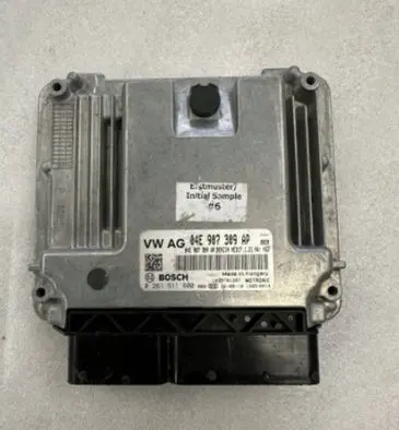 Volkswagen Jetta VI Engine control unit/module ECU 04E907309AP 0261S11600