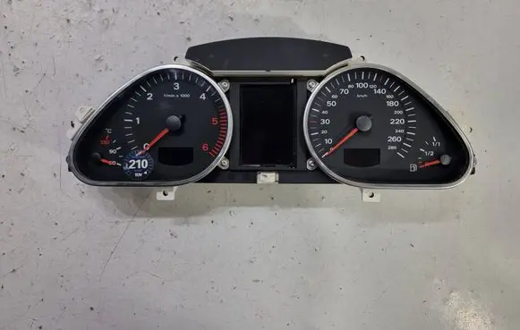 Audi A6 S6 C6 4F Speedometer (instrument cluster) 