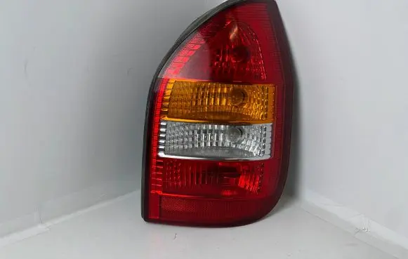 Opel Zafira A Rear/tail lights 62281