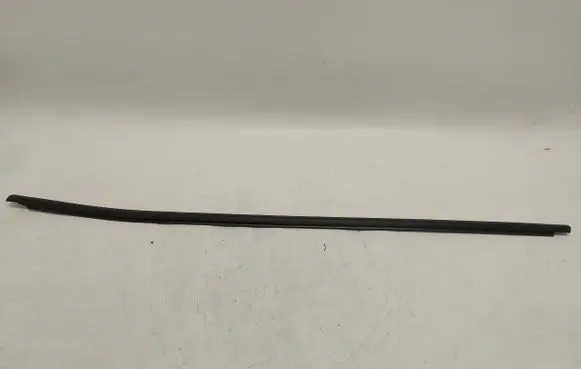 Skoda Enyaq iV Door glass rail 5LA837477-JLK01
