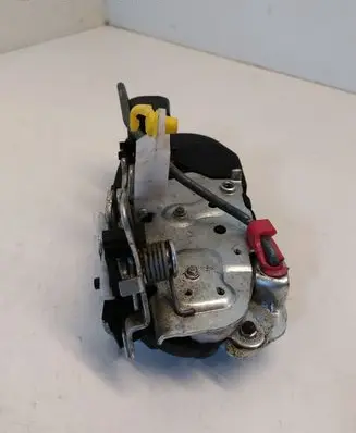 Chrysler 300 - 300C Rear door lock I120032