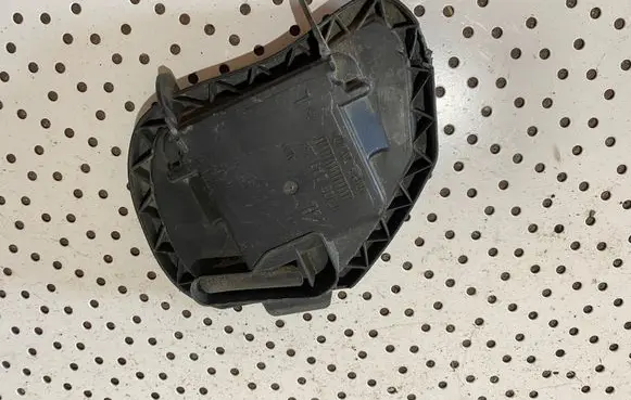 Volkswagen Touran I Headlight/headlamp dust cover 305239234