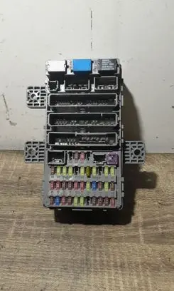 Honda Civic Fuse module