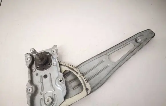 Toyota Yaris Sliding door window regulator with motor 