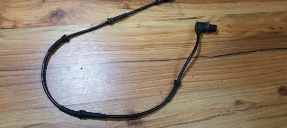 Volvo S40, V40 ABS brake wheel speed sensor 0265006366 965511