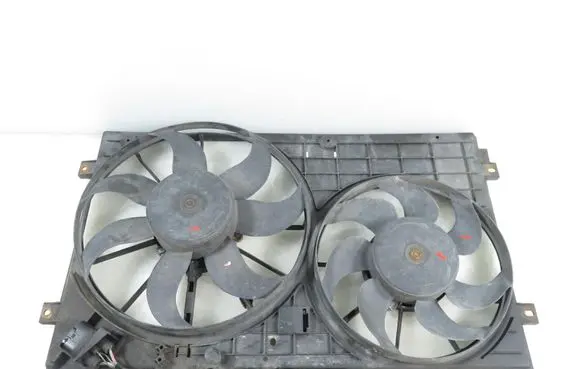 Volkswagen PASSAT B6 Fan set 1K0121207T