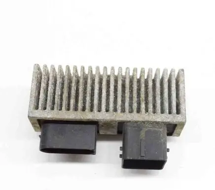 Mercedes-Benz Citan W415 Glow plug pre-heat relay 8200558438A 8200558438