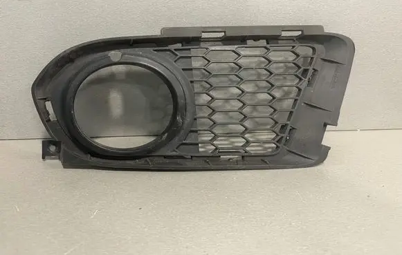 BMW 3 E92 E93 Front fog light trim/grill 8041181 5857711