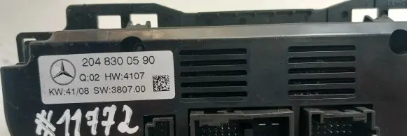 Mercedes-Benz C W204 Climate control unit A2048300590 2048300590