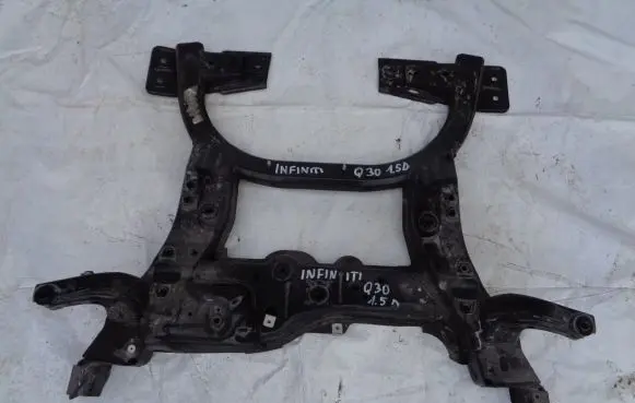 Infiniti Q30 Front subframe