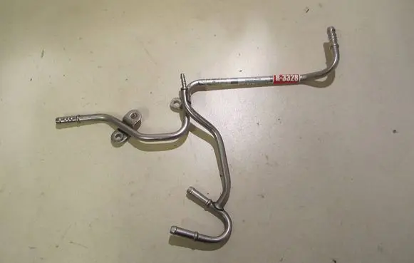 Volkswagen PASSAT B7 Fuel return line/hose 03L201360AD