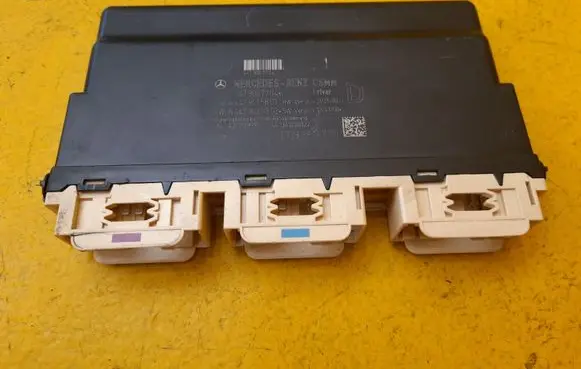Mercedes-Benz Vito Viano W447 Seat control module A4479007704