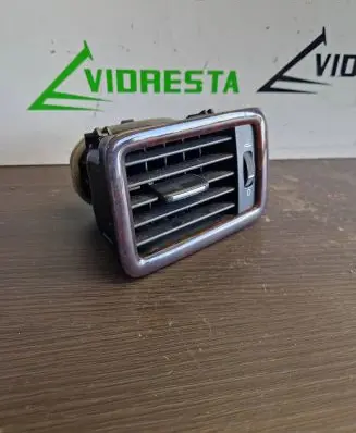Dashboard side air vent grill/cover trim