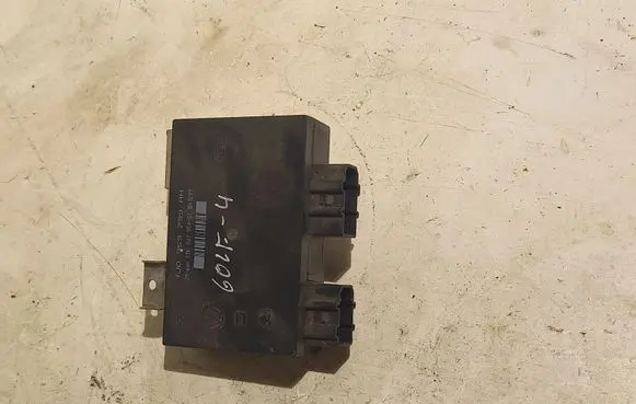Volkswagen Golf IV Comfort/convenience module 1J0959799AH