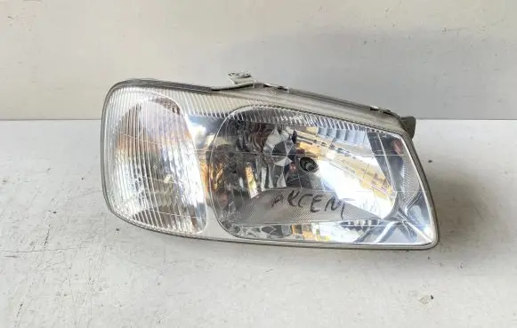Hyundai Accent Headlight/headlamp 92102250