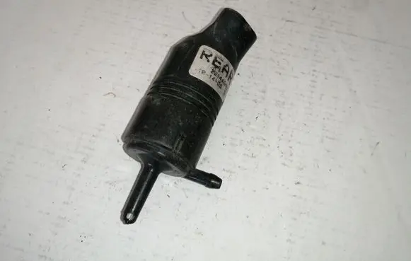 Opel Sintra Headlight washer pump 22084154