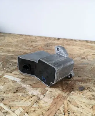 Jaguar XF Steering wheel lock 8X233K772AA