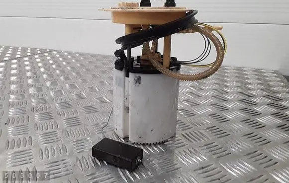 Skoda Superb B6 (3T) Fuel injection high pressure pump 1K0919050AC