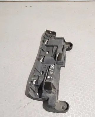 Volkswagen Caddy Rear bumper mounting bracket 2K0807394