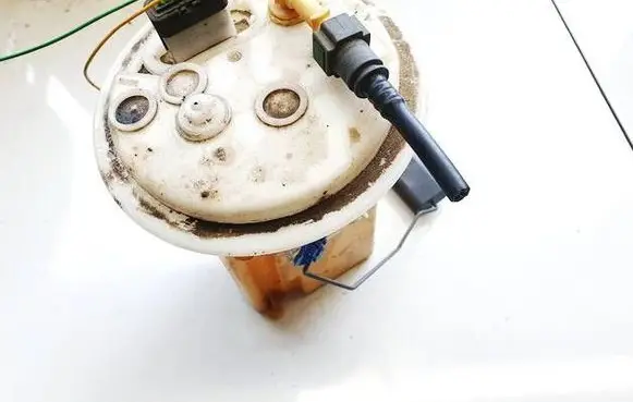 Peugeot Expert Fuel level sensor 