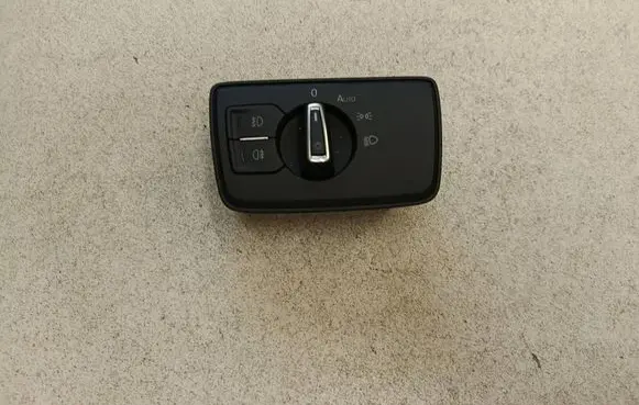 Volkswagen PASSAT B8 Light switch 3G0941633H 271788 2512141502