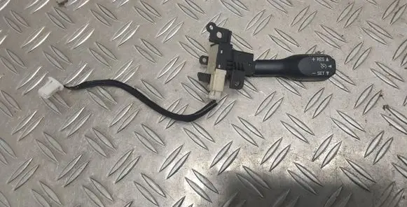 Toyota Avensis T270 Cruise control stalk 