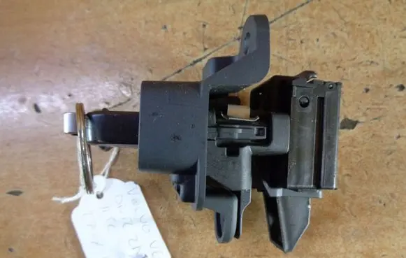 Volvo V60 Ignition lock 28227917 AH4N15607AE PAGV01125KHZ