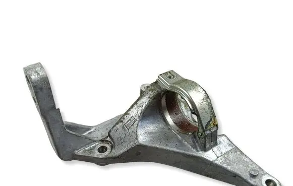 Mitsubishi Outlander IV Driveshaft support bearing bracket 
