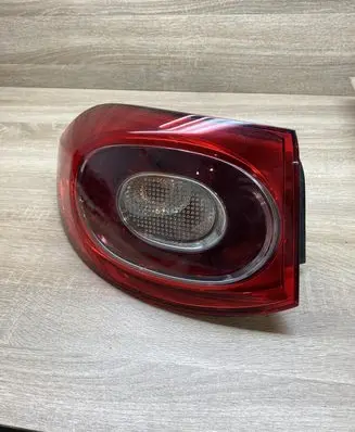 Volkswagen Tiguan Rear/tail lights 5N0945095H 5N0945257C
