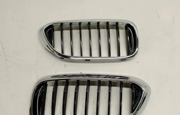 BMW 5 G30 G31 Front grill 7383519