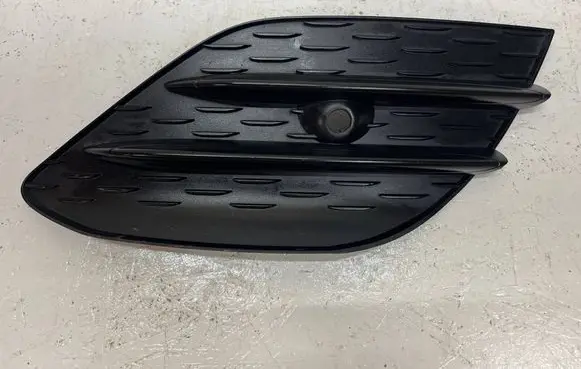 Mercedes-Benz AMG GT C192 Front bumper lower grill A1188854401 15361264
