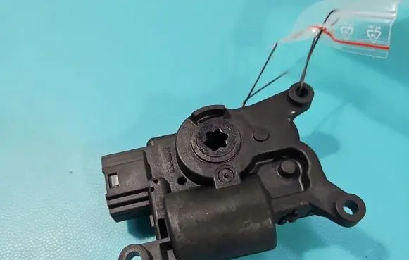 Volkswagen PASSAT B8 A/C air flow flap actuator/motor 5Q0907511A IMPRK1571844