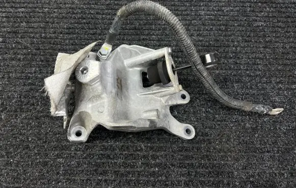 Audi Q5 SQ5 Engine mounting bracket 4M0199388 A1995