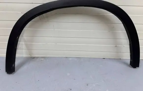 BMW X1 E84 Front arch trim 2990165