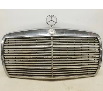 Mercedes-Benz W123 Front grill 1238800183 1238880323 1238880923
