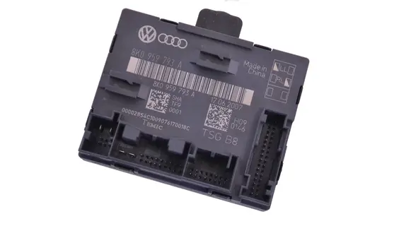 Audi A5 8T 8F Door control unit/module 8K0959793A