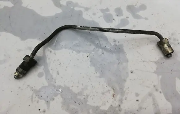 Toyota Avensis T220 Fuel injector supply line/pipe NOCODE