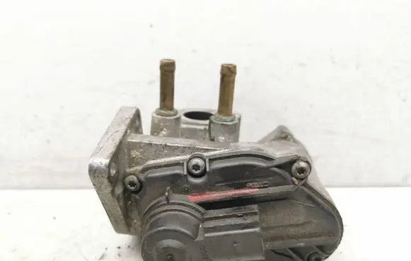 Volkswagen Polo EGR valve 03C131503B